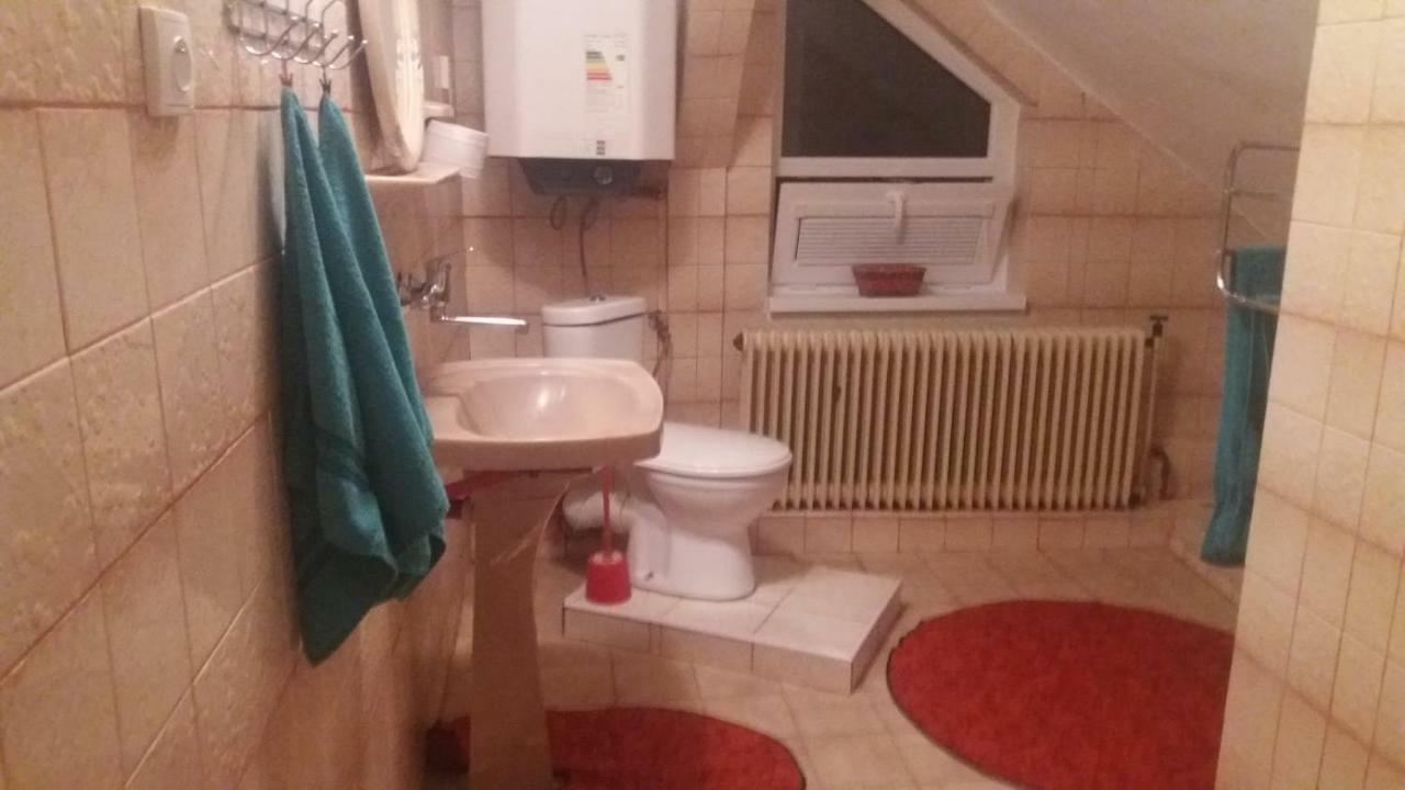 Ubytovanie Na Spisi Spisske Vlachy Esterno foto